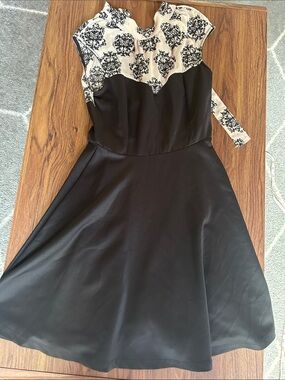 Lovely Day size small black and damask dress from ModCloth